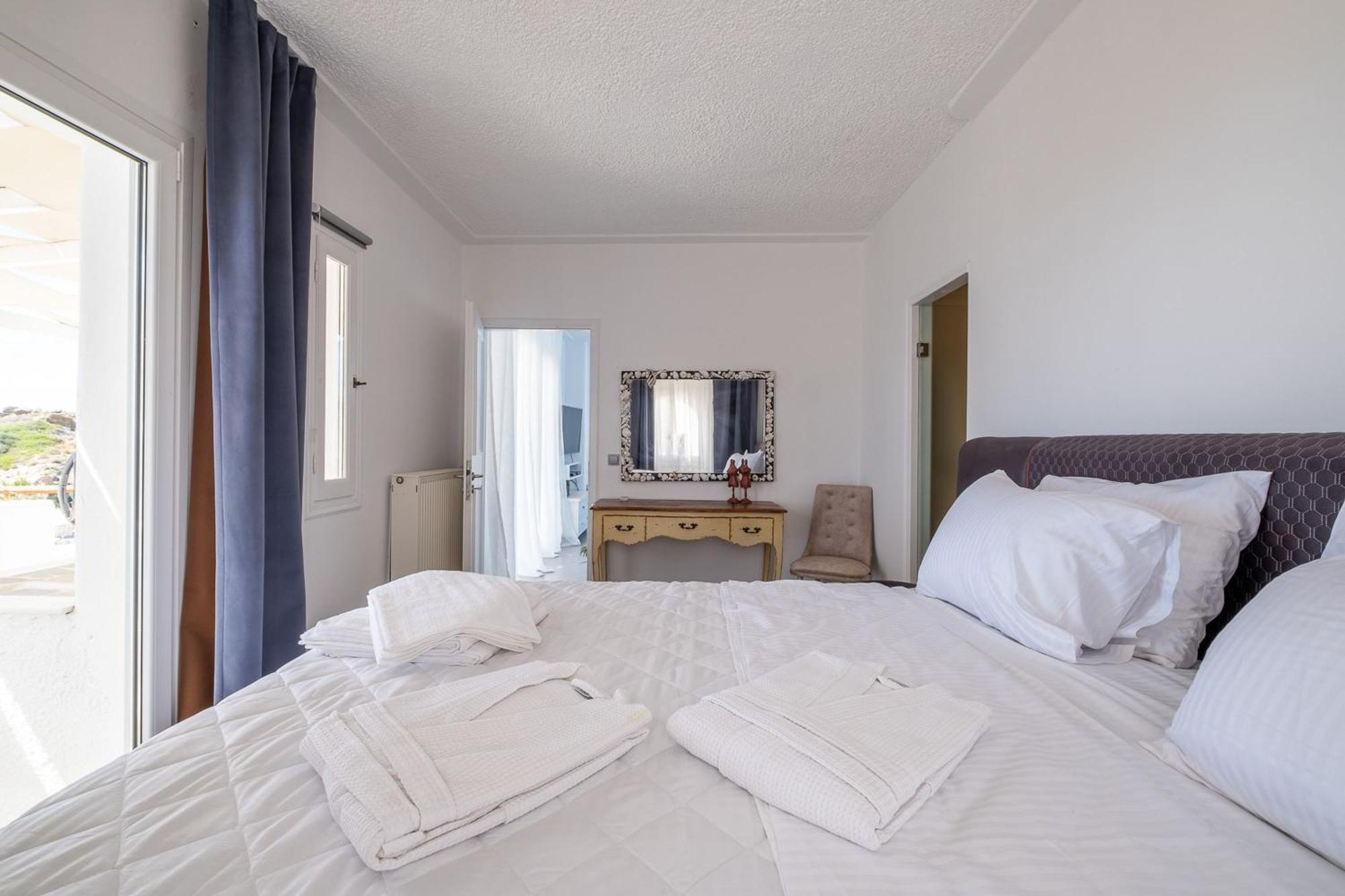 3 Paros All Season Villas Zewnętrze zdjęcie